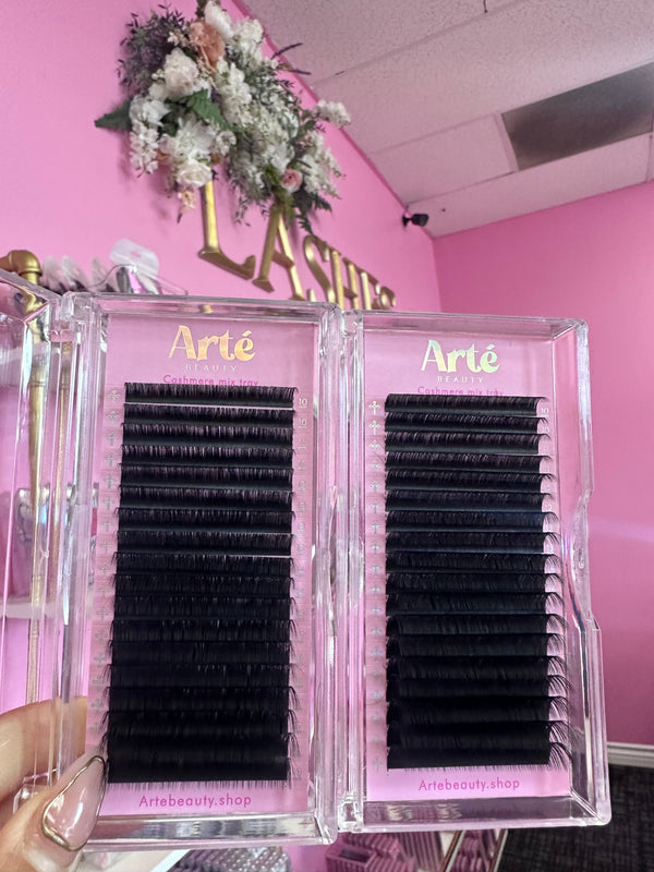 Cashmere Lash Tray Collection