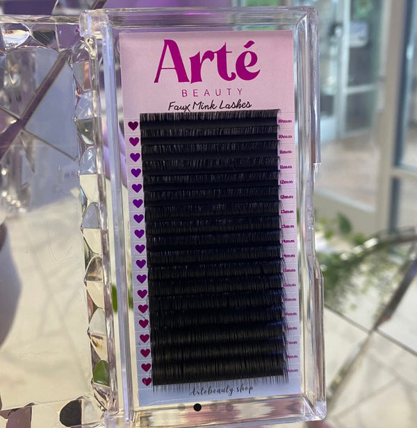 Faux Mink Lash Tray Collection