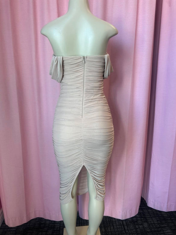 Flor (dress)