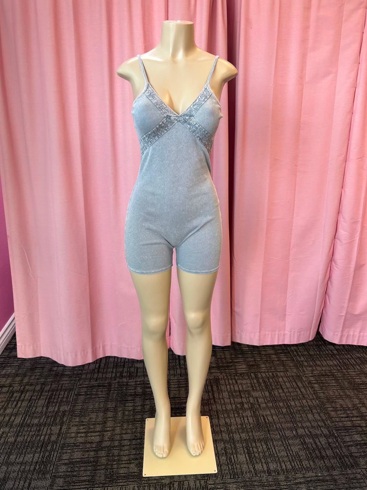 Lily (mineral wash romper)