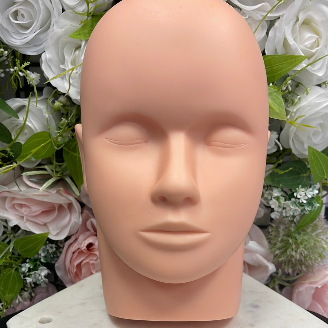 Mannequin head